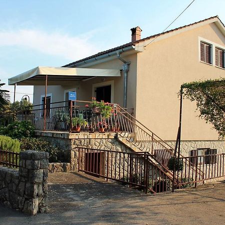 Apartment Mare Krk Milohnici Εξωτερικό φωτογραφία